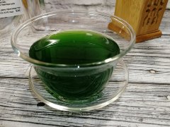 Ячмень пророщенный зеленый, сухой сок